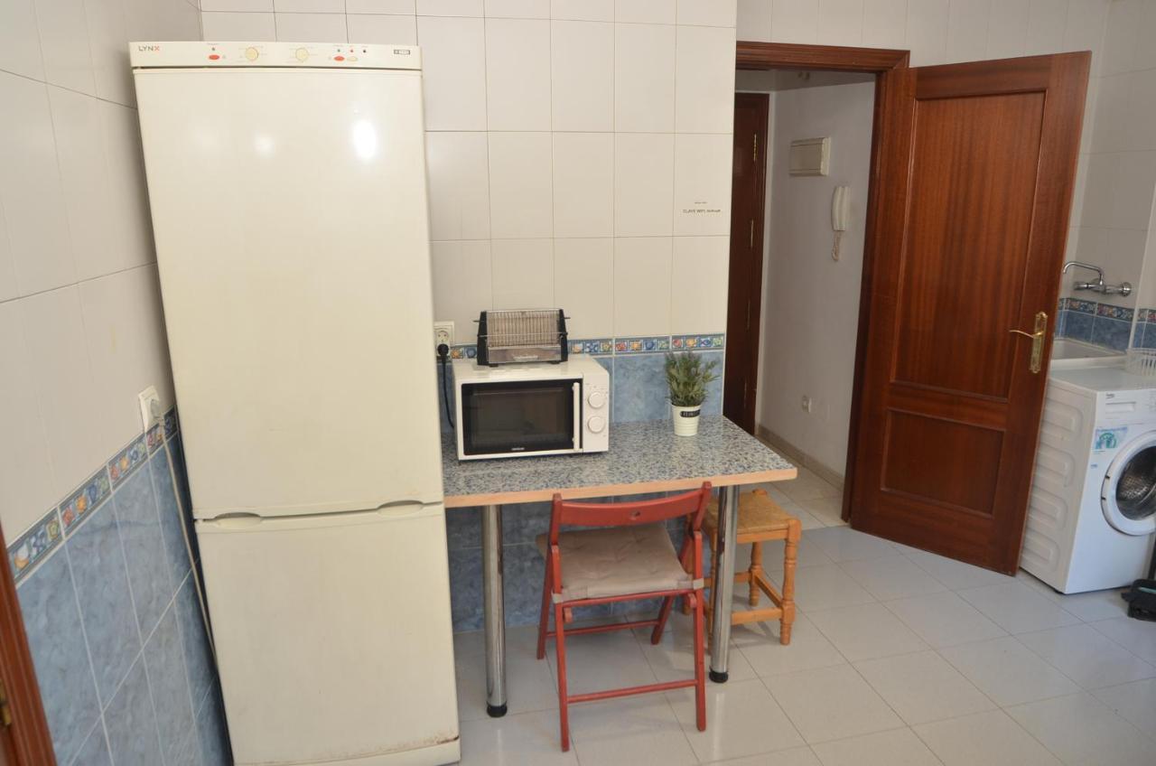 Habitacion Malaga Centro Bagian luar foto