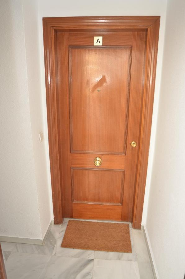 Habitacion Malaga Centro Bagian luar foto